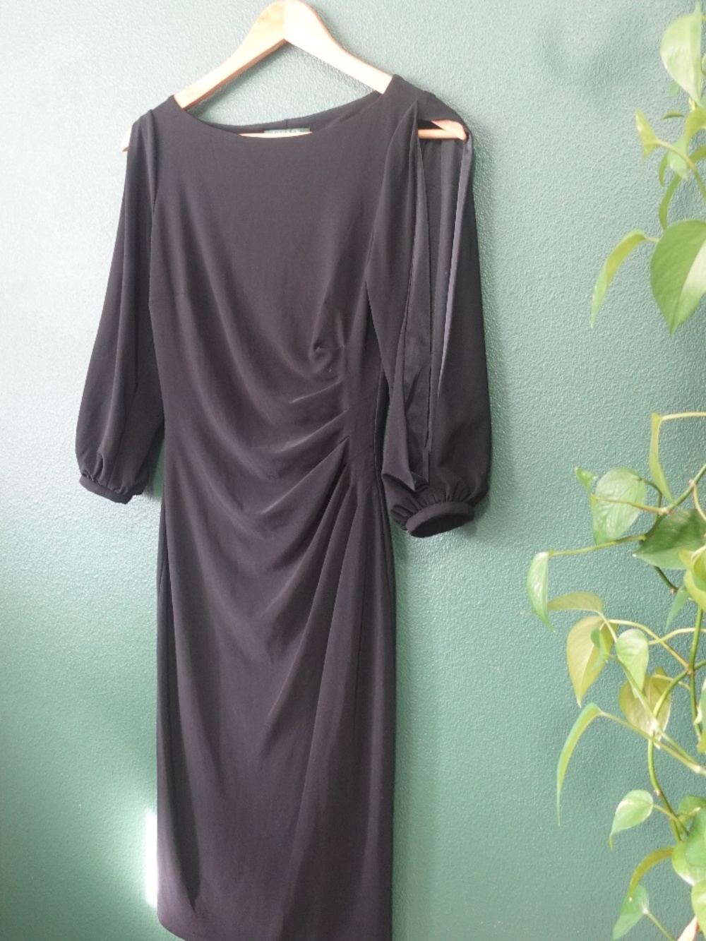 Lauren Ralph Lauren LRL Slinky Dress Sz S Classic Black Ruched Side Open Sleeves